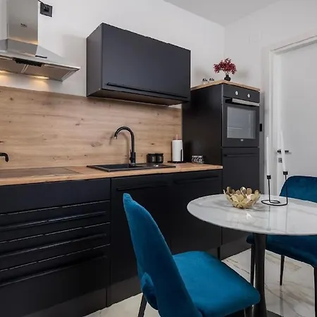 Premium 2 Rijeka